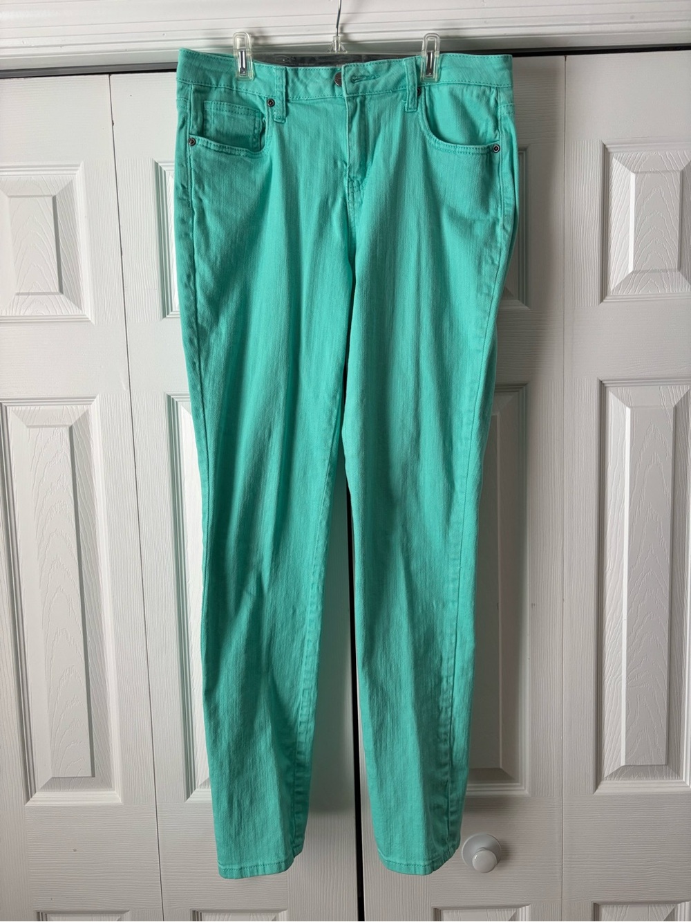 Indigo Women's Turquoise Straight-Leg Pants